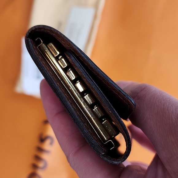 LOUIS VUITTON LV MULTICLES 6 MONOGRAM KEY HOLDER WALLET - Picture 9 of 14